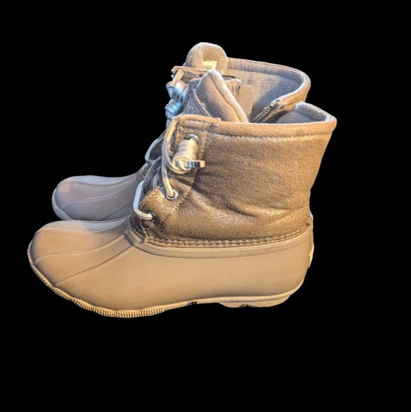 Sperry - Picture 2 of 5